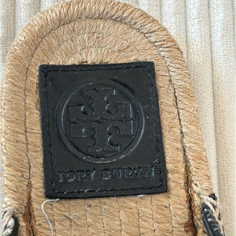 Tory Burch 💚 Snakeskin Espadrille Mules